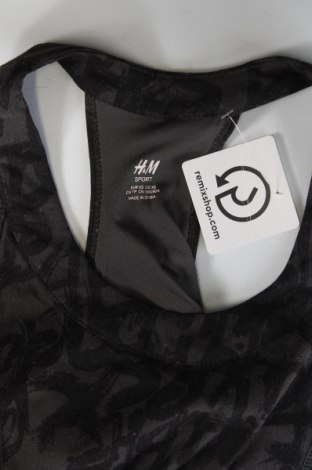 Дамски спортен топ H&M, Размер XS, Цвят Многоцветен, Цена 15,00 лв.