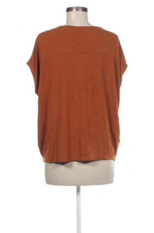 Дамски топ F&F, Размер M, Цвят Кафяв, Цена 23,99 лв.