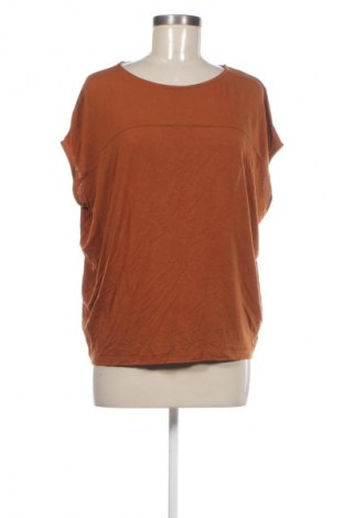Дамски топ F&F, Размер M, Цвят Кафяв, Цена 23,99 лв.