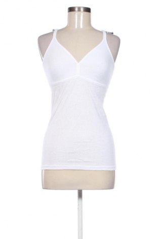 Дамско бельо Triumph, Размер L, Цвят Бял, Цена 56,99 лв.