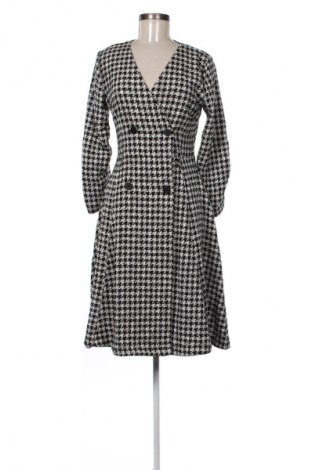 Damski płaszcz Reserved, Rozmiar M, Kolor Kolorowy, Cena 119,99 zł