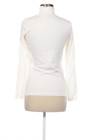 Дамско полo Esmara, Размер M, Цвят Бял, Цена 10,99 лв.