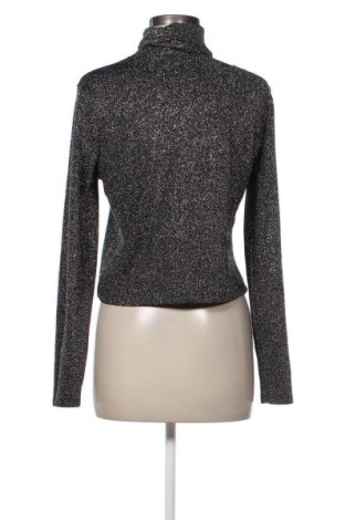 Дамско полo H&M Divided, Размер L, Цвят Сребрист, Цена 11,99 лв.