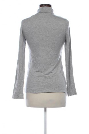 Дамско полo Passport, Размер S, Цвят Сив, Цена 15,99 лв.