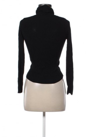 Dámský rolák Zara, Velikost M, Barva Černá, Cena  247,00 Kč