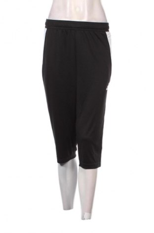 Дамско спортно долнище Adidas, Размер XL, Цвят Многоцветен, Цена 93,99 лв.