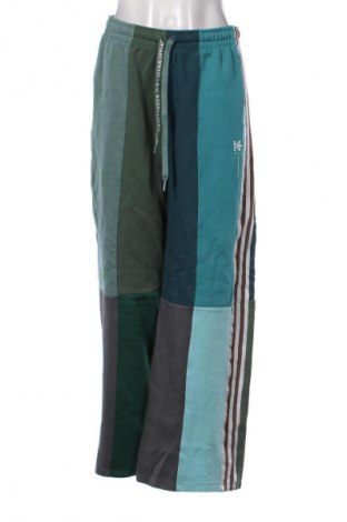 Női sport nadrág ADIDAS X KSENIASCHNAIDER, Méret L, Szín Sokszínű, Ár 16 409 Ft