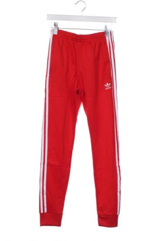 Damskie spodnie sportowe Adidas Originals, Rozmiar XS, Kolor Czerwony, Cena 200,99 zł