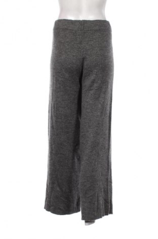 Дамско спортно долнище Esmara, Размер S, Цвят Сив, Цена 16,99 лв.