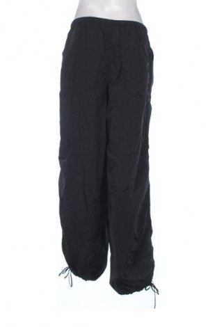 Damskie spodnie sportowe H&M Divided, Rozmiar S, Kolor Czarny, Cena 105,70 zł