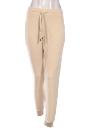 Дамско спортно долнище Rich & Royal, Размер M, Цвят Бежов, Цена 93,99 лв.