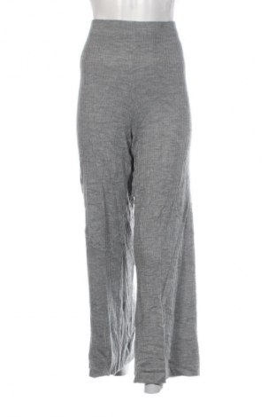 Дамско спортно долнище Serra, Размер L, Цвят Сив, Цена 19,99 лв.