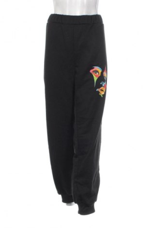 Дамско спортно долнище Unbranded, Размер 3XL, Цвят Черен, Цена 26,99 лв.