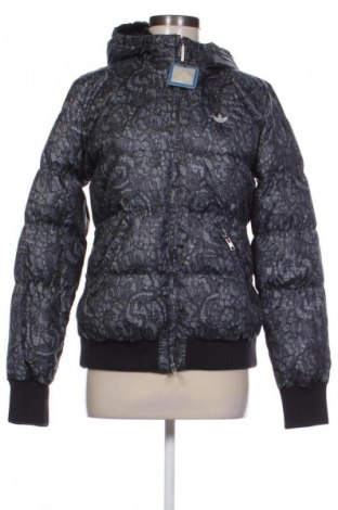 Дамско яке Adidas Originals, Размер S, Цвят Многоцветен, Цена 187,68 лв.