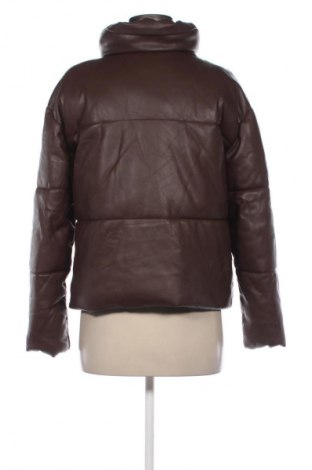 Дамско яке Amisu, Размер S, Цвят Кафяв, Цена 57,99 лв.