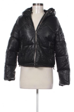 Damenjacke Bershka, Größe S, Farbe Schwarz, Preis € 39,99