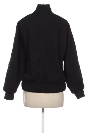 Kurtka damska Bershka, Rozmiar XS, Kolor Czarny, Cena 115,99 zł