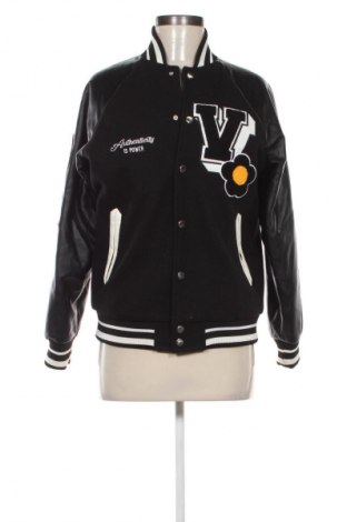 Dámská bunda  Bershka, Velikost XS, Barva Černá, Cena  429,00 Kč