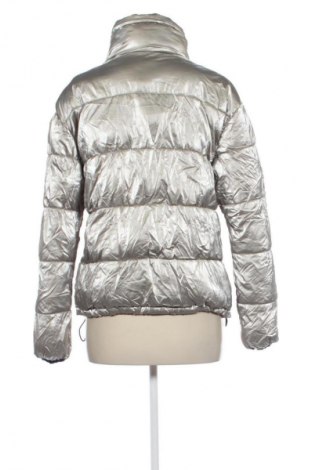 Дамско яке C&A, Размер M, Цвят Бежов, Цена 53,99 лв.