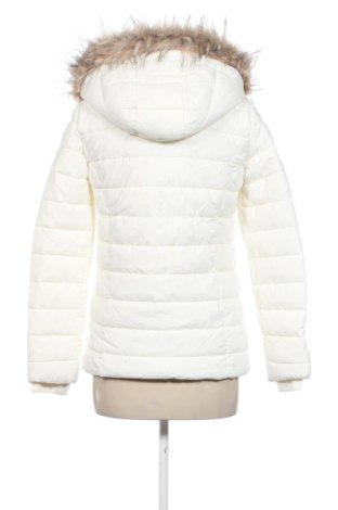 Dámska bunda  Cropp, Veľkosť XS, Farba Biela, Cena  103,91 €