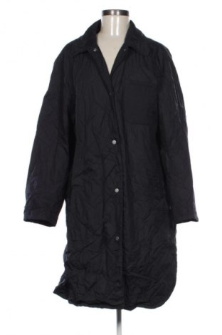 Дамско яке Esprit, Размер M, Цвят Черен, Цена 31,99 лв.