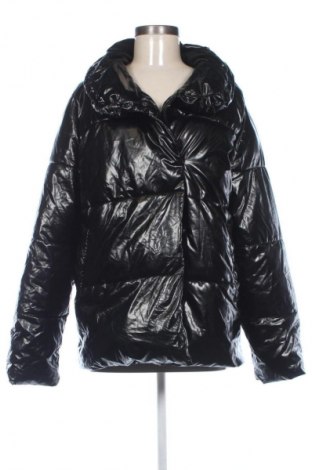 Kurtka damska Mohito, Rozmiar XL, Kolor Czarny, Cena 133,33 zł