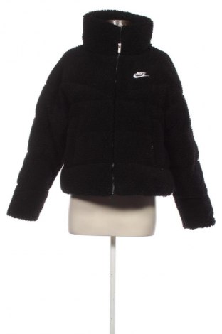 Дамско яке Nike, Размер S, Цвят Черен, Цена 234,91 лв.