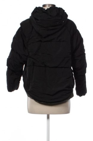 Γυναικείο μπουφάν ONLY, Μέγεθος M, Χρώμα Μαύρο, Τιμή 27,99 €