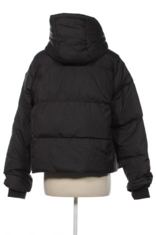 Дамско яке ONLY, Размер XL, Цвят Черен, Цена 93,99 лв.