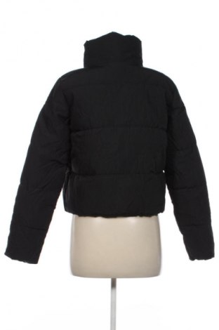 Дамско яке ONLY, Размер S, Цвят Черен, Цена 46,99 лв.