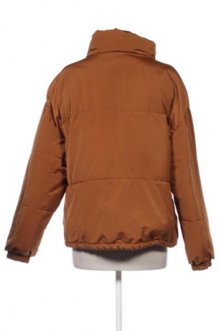 Дамско яке Pull&Bear, Размер L, Цвят Кафяв, Цена 58,14 лв.