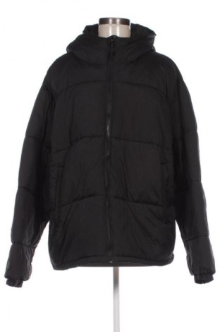 Дамско яке Pull&Bear, Размер XL, Цвят Черен, Цена 62,99 лв.