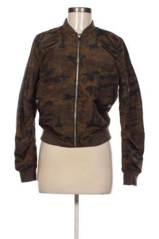 Дамско яке Stradivarius, Размер S, Цвят Многоцветен, Цена 56,45 лв.