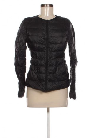 Γυναικείο μπουφάν United Colors Of Benetton, Μέγεθος S, Χρώμα Μαύρο, Τιμή 28,99 €