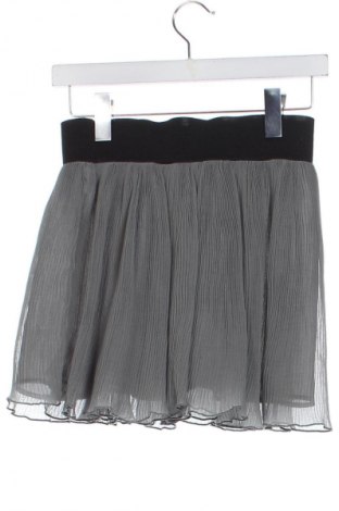 Детска пола H&M, Размер 12-13y/ 158-164 см, Цвят Сив, Цена 19,00 лв.