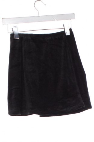 Детска пола H&M, Размер 10-11y/ 146-152 см, Цвят Черен, Цена 12,99 лв.