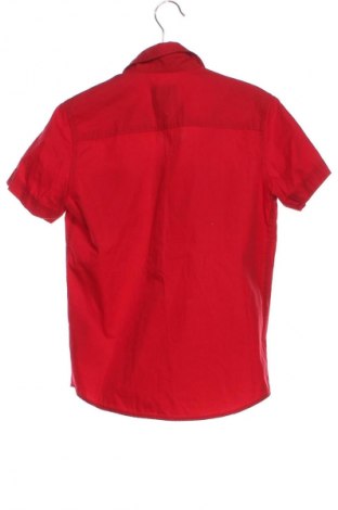 Kinderhemd LC Waikiki, Größe 5-6y/ 116-122 cm, Farbe Rot, Preis 4,99 €