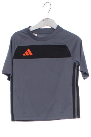 Kinder T-Shirt Adidas, Größe 5-6y/ 116-122 cm, Farbe Mehrfarbig, Preis 30,99 €