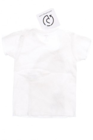 Детска тениска Carter's, Размер 2-3m/ 56-62 см, Цвят Бял, Цена 12,00 лв.