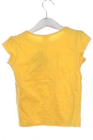 Детска тениска Palomino, Размер 3-4y/ 104-110 см, Цвят Жълт, Цена 11,40 лв.