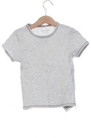 Kinder T-Shirt Reserved, Größe 6-7y/ 122-128 cm, Farbe Grau, Preis 6,14 €