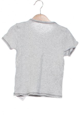 Kinder T-Shirt Reserved, Größe 6-7y/ 122-128 cm, Farbe Grau, Preis 6,14 €