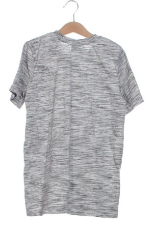 Dětské tričko  Y.F.K., Velikost 9-10y/ 140-146 cm, Barva Vícebarevné, Cena  186,00 Kč