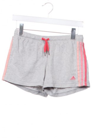Детски къс панталон Adidas, Размер 10-11y/ 146-152 см, Цвят Сив, Цена 27,00 лв.
