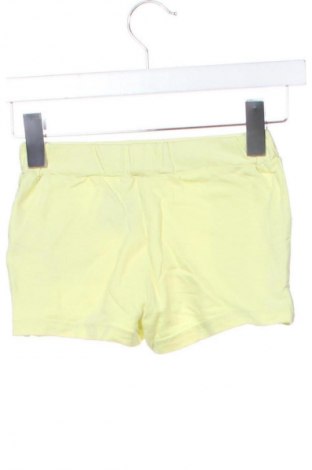 Kinder Shorts Disney, Größe 3-4y/ 104-110 cm, Farbe Grün, Preis 6,99 €
