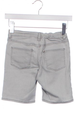 Kinder Shorts H&M, Größe 5-6y/ 116-122 cm, Farbe Grau, Preis 7,16 €