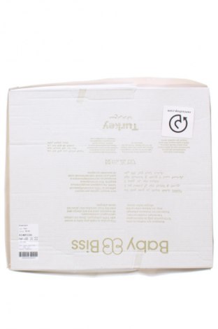 Kinder - Set Unbranded, Größe 2-3m/ 56-62 cm, Farbe Weiß, Preis 15,86 €