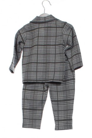 Kinderanzug Unbranded, Größe 12-18m/ 80-86 cm, Farbe Mehrfarbig, Preis 27,11 €