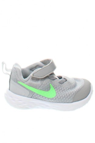 Încălțăminte pentru copii Nike, Mărime 19, Culoare Gri, Preț 200,00 Lei