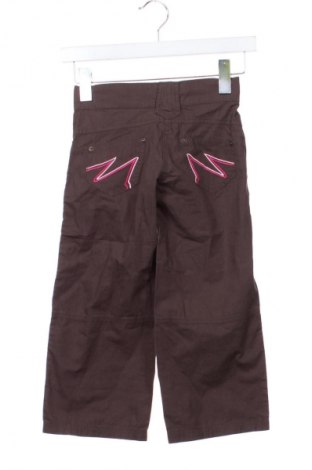 Детски панталон Unbranded, Размер 4-5y/ 110-116 см, Цвят Кафяв, Цена 21,00 лв.